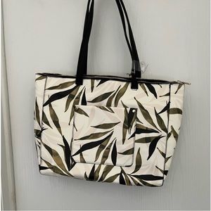 NWT 'A New Day' Olive Leaf Purse